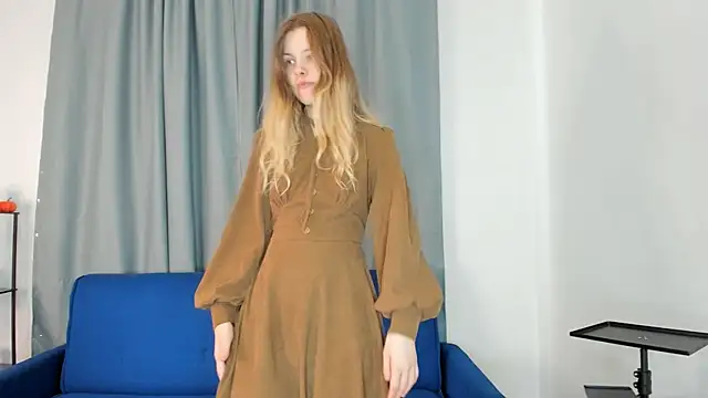 Glitch Doll online show from 04.19.26