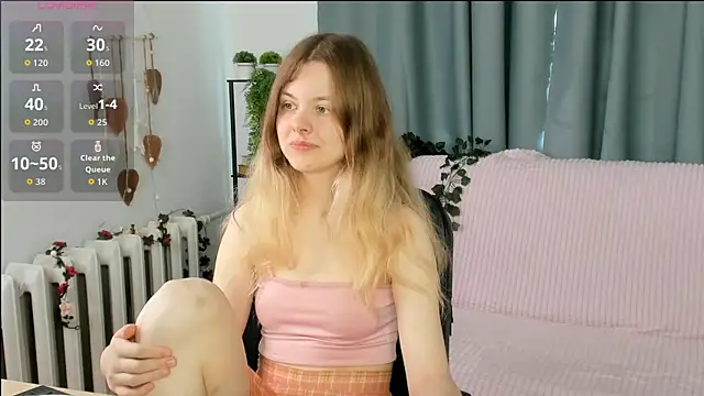 Glitch Doll online show from 05.31.26