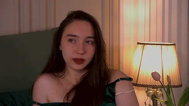 Suzaneey online show from 05.31.26