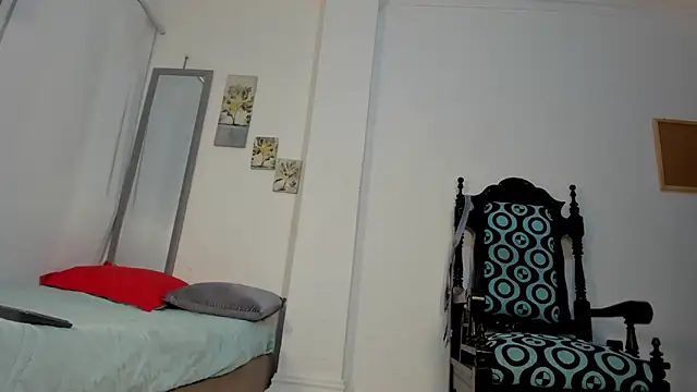 Tessa siham online show from 04.18.26