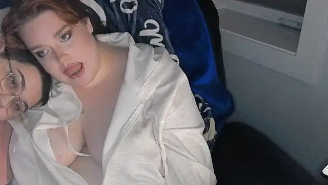 Snapshot of clairexcx chatting on 04.16.26 clairexcx online show from 04.16.26