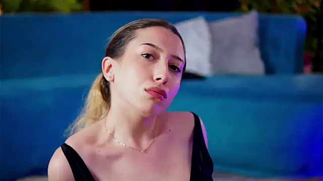 TheaOrre online show from 04.18.26