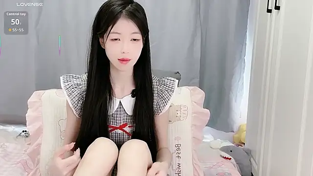 XiaoMei-iiiiii online show from 04.28.26