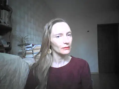 LunaBelle8 online show from 05.13.26