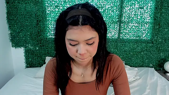 Snapshot of Nathy_Pelaez chatting on 06.20.26 Nathy Pelaez online show from 06.20.26