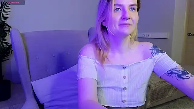 TonyaMeow online show from 06.26.26