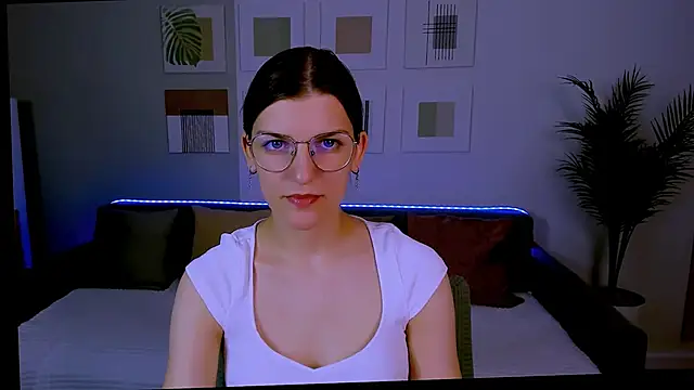 AnnaThorne online show from 05.02.26