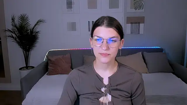 AnnaThorne online show from 05.16.26