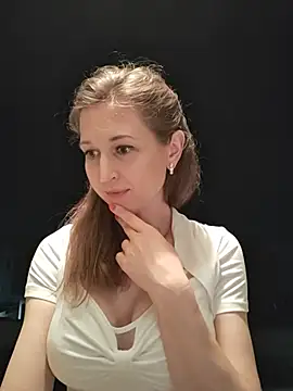 irresistibelle online show from 07.04.26