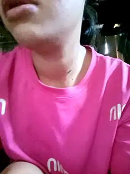 LucyBri01 online show from 05.07.26