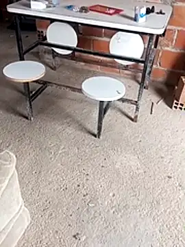  - - -larissa - - - online show from 04.19.26