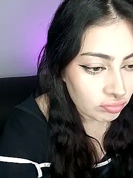 cattvalentinee online show from 04.18.26