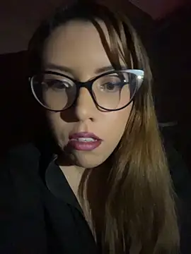 AliceMtz online show from 05.13.26
