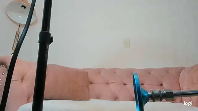Melaniie Hill online show from 05.20.26