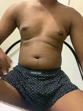 Snapshot of loveradar chatting on 06.18.26 loveradar online show from 06.18.26
