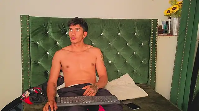Zayn Moretti online show from 06.29.26