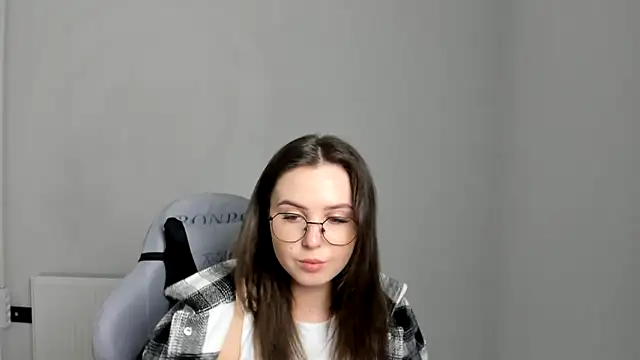 Regina cute  online show from 05.11.26