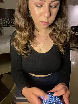 DirtyDiannaX online show from 04.18.26