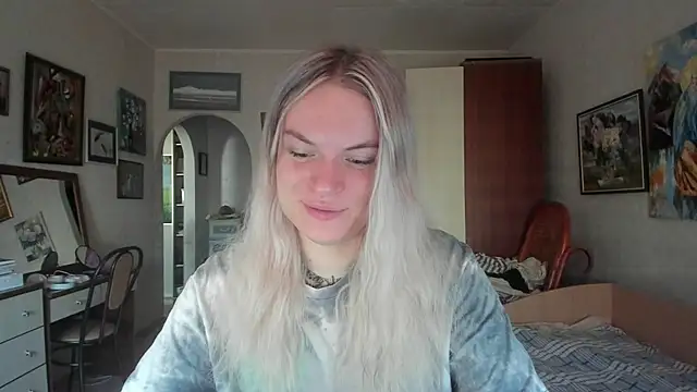 milliKira006 online show from 08.03.26