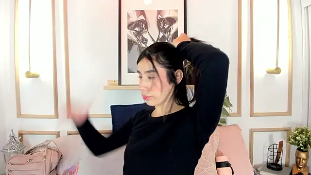 Nanami  online show from 08.04.26