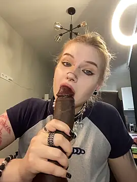 DriveThruCiri online show from 05.06.26
