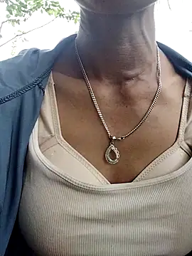 kiss1122 online show from 04.22.26