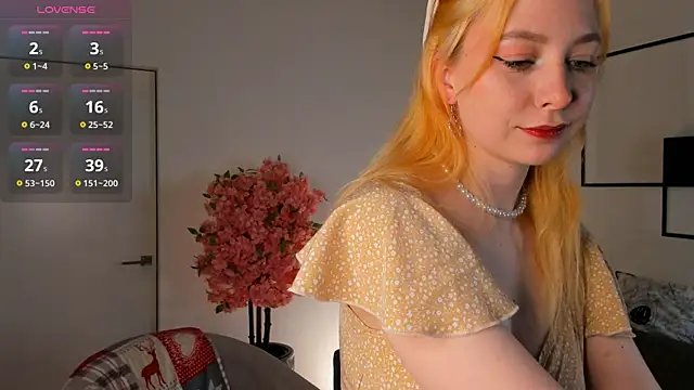 TwinkleFox online show from 04.27.26