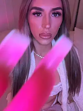 Hisnaughtylilthing online show from 04.29.26
