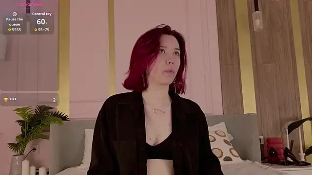 TinaTores online show from 07.12.26