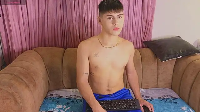 josethariaz25 online show from 05.15.26