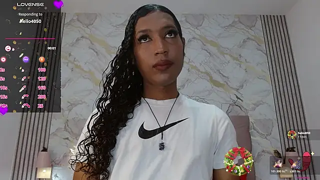 Mia Hiills online show from 05.26.26