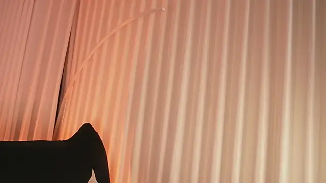 Tessa ruxh online show from 06.30.26