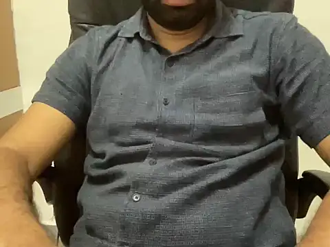 chocolateboy1988 online show from 04.21.26