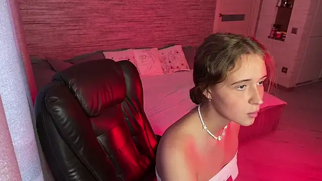 Tiana Belle online show from 07.13.26