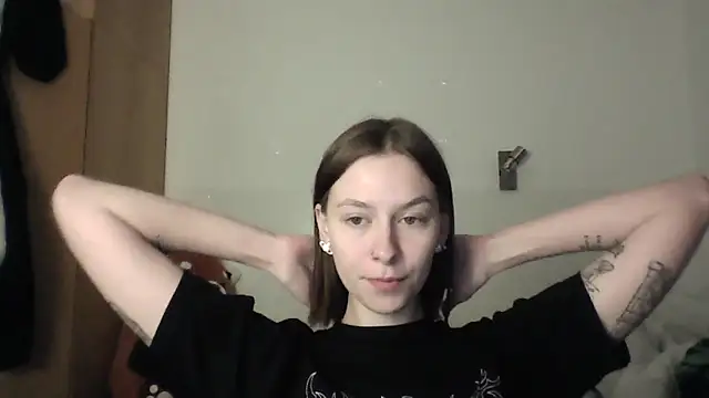 JuicyErika online show from 05.11.26