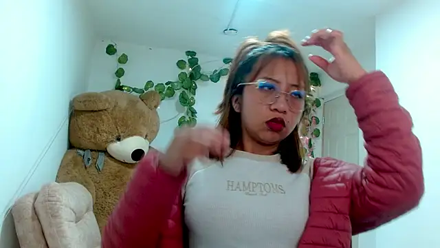 soofia 1609 online show from 05.20.26