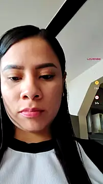 Nicol Alvarez1 online show from 07.06.26