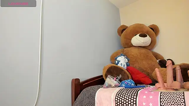 cami hot tits online show from 06.14.26