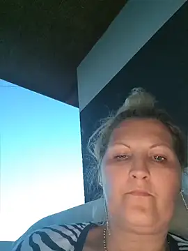 Divineblond online show from 05.31.26