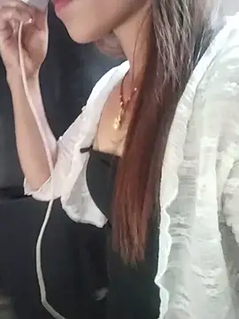 Snapshot of babyboo91 chatting on 06.14.26 babyboo91 online show from 06.14.26
