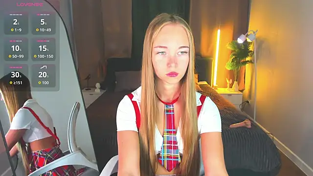 Milana Sorrento online show from 06.07.26