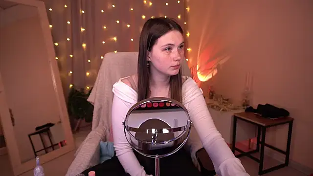 BettyMarlowe online show from 05.05.26