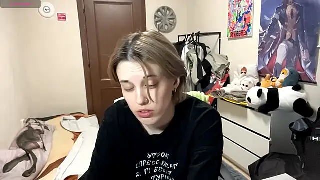 Queen moments  online show from 04.27.26