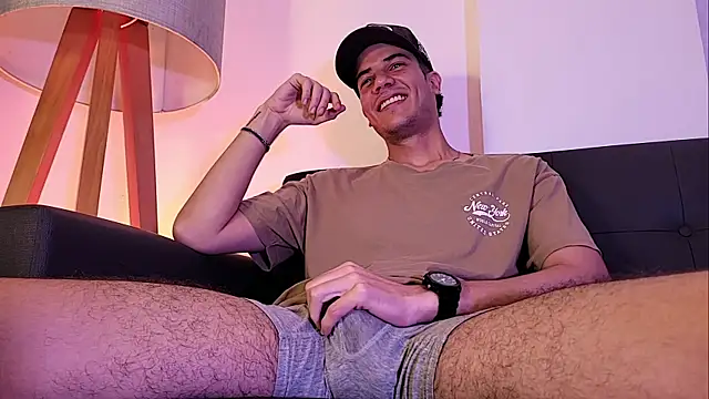 Snapshot of Derek_stud_ chatting on 06.17.26 Derek stud online show from 06.17.26