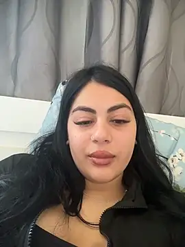 LilyLovell online show from 04.26.26