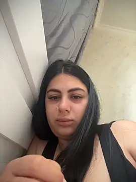LilyLovell online show from 05.05.26