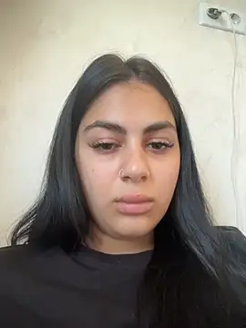 LilyLovell online show from 06.04.26