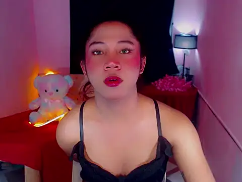 URsexyLylia online show from 06.11.26