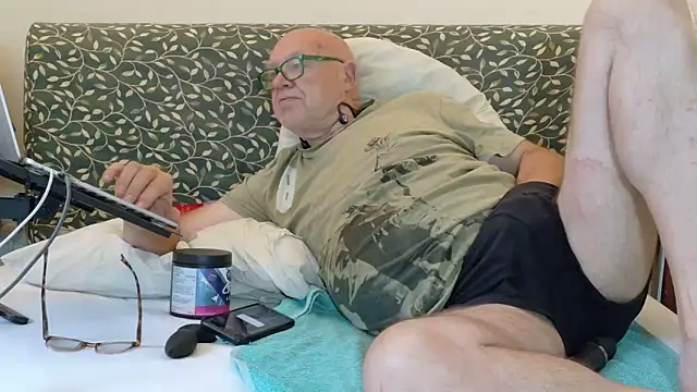 KinkCentral online show from 06.29.26