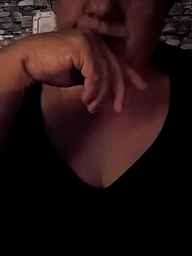 KICIA10 online show from 04.25.26